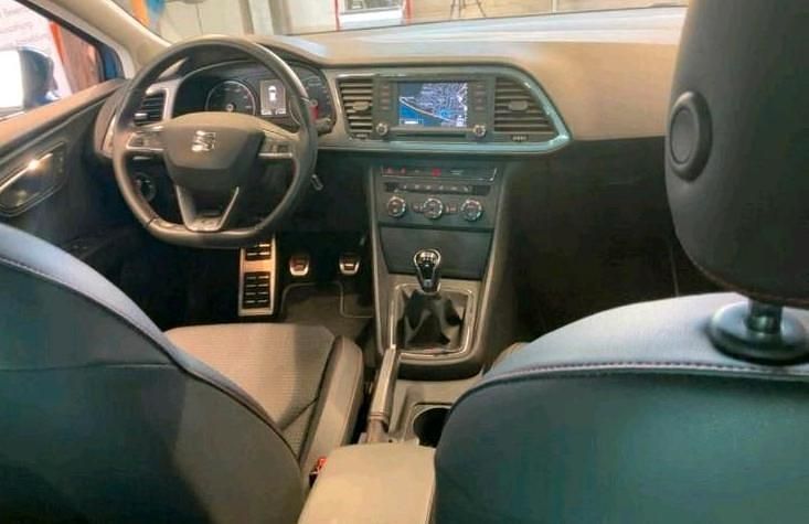 Gebraucht Seat Leon FR 140 PS (102 kW) 2013 Blau Kleinwagen