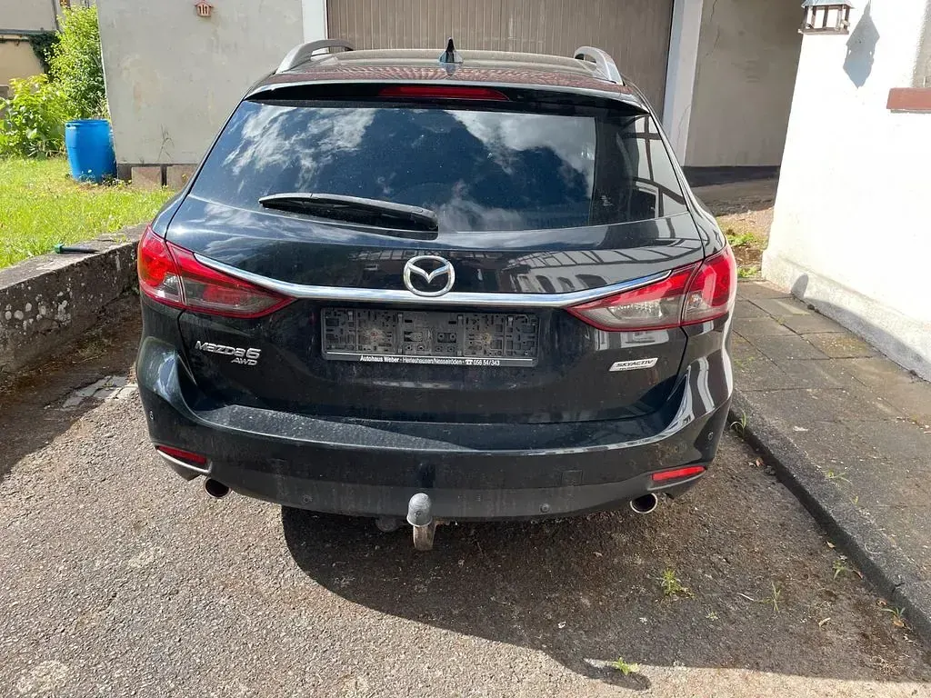 Gebraucht Mazda 6 Exclusive-Line 150 PS (110 kW) 2016 Schwarz Limousine