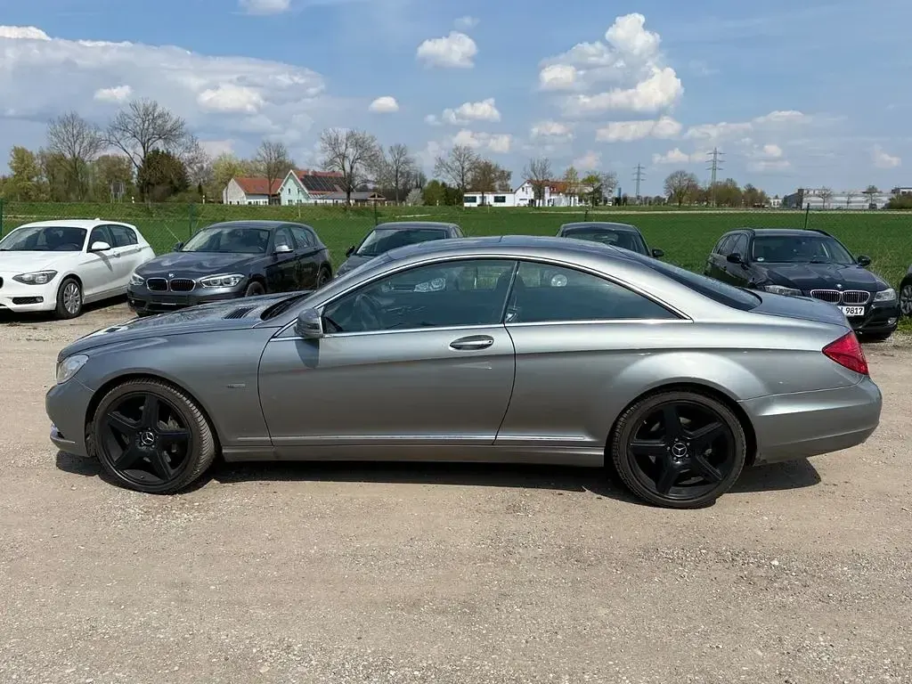 Gebraucht Mercedes CL500 435 PS (319 kW) 2011 Silber Coupé