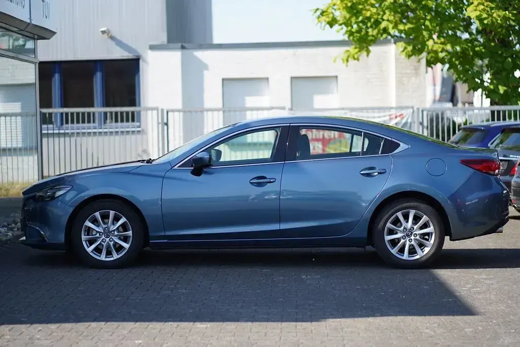 Gebraucht Mazda 6 Sports-Line 192 PS (141 kW) 2017 Blau Limousine