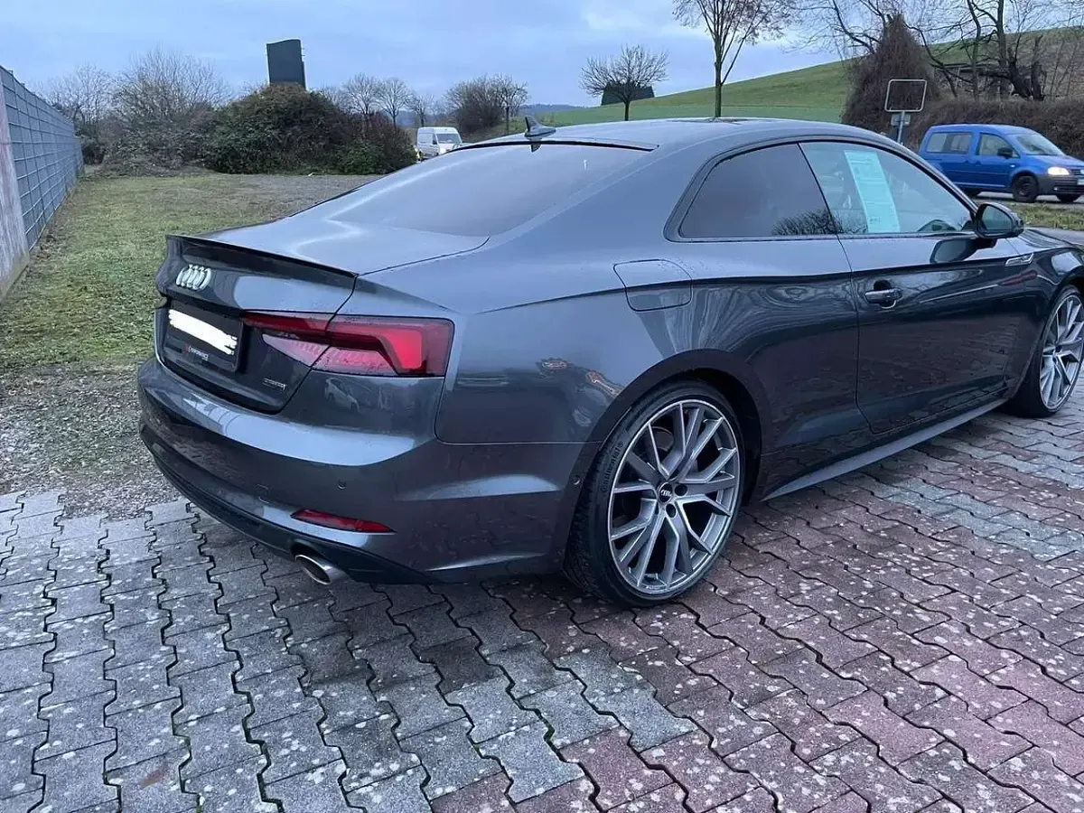 Gebraucht Audi A5 S-Line 245 PS (180 kW) 2019 Grau Coupé