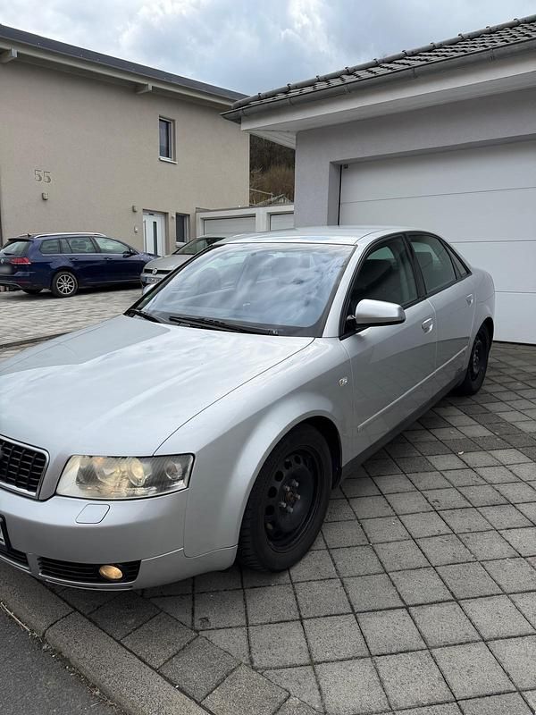 Gebraucht Audi A4 S-Line 220 PS (161 kW) 2002 Silber Limousine