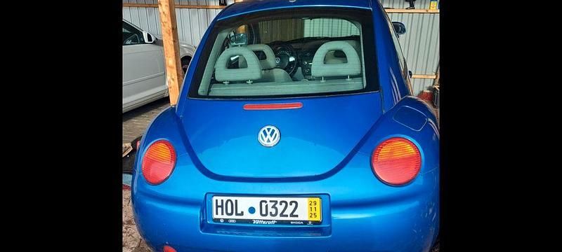 Gebraucht VW Beetle 114 PS (83 kW) 1999 Blau Kleinwagen
