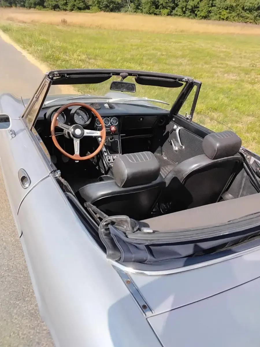 Gebraucht Alfa Romeo Spider Veloce 115 PS (84 kW) 1971 Silber Cabrio