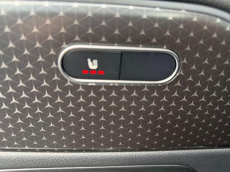 Gebraucht Mercedes EQA300 Progressive 167 kW (228 PS) 2024 Grau SUV