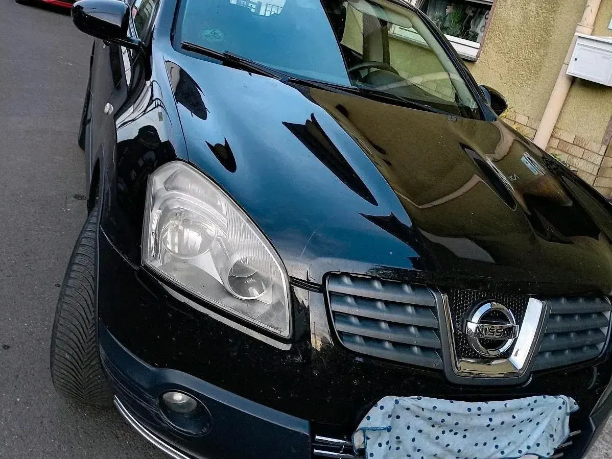 Gebraucht Nissan Qashqai 141 PS (103 kW) 2009 Schwarz SUV