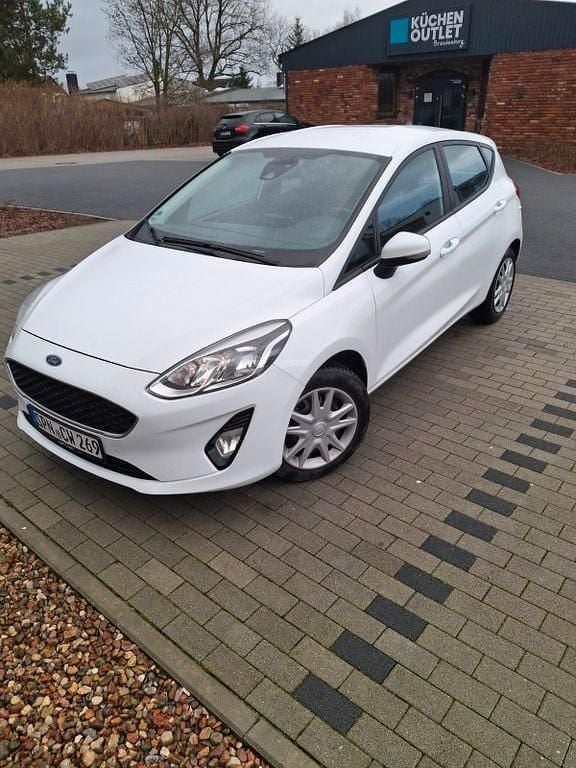 Gebraucht Ford Fiesta Active 86 PS (63 kW) 2019 Weiß Kleinwagen