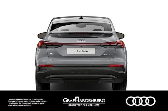 Gebraucht Audi Q4 Sportback e-tron Comfort 150 kW (204 PS) 2022 Kieselgrau SUV