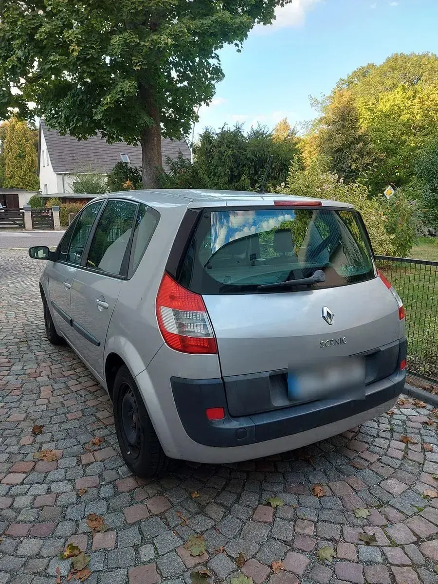 Gebraucht Renault Scénic Avantage 113 PS (83 kW) 2005 Silber Van / Kleinbus