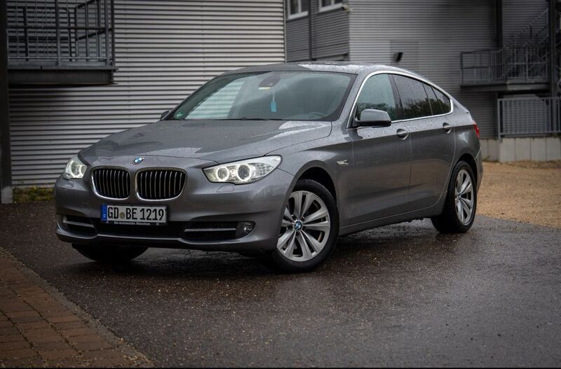 Grau Gebraucht 2010 BMW 530 Gran Turismo Limousine | 8.900 € (Superpreis) - Bild 1/4