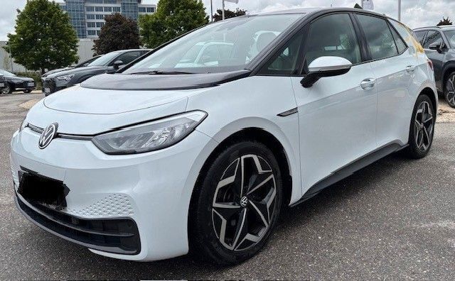 Weiß Gebraucht 2021 VW ID.3 Pro Kleinwagen | 15.900 € (Guter Preis) - Bild 1/4