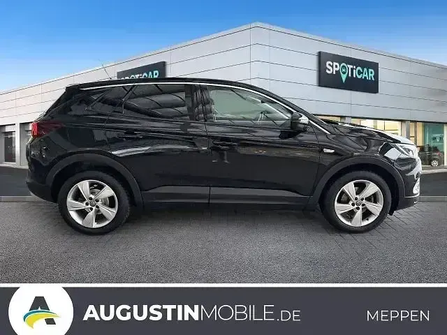 Gebraucht Opel Grandland X Innovation 131 PS (96 kW) 2019 Schwarz SUV