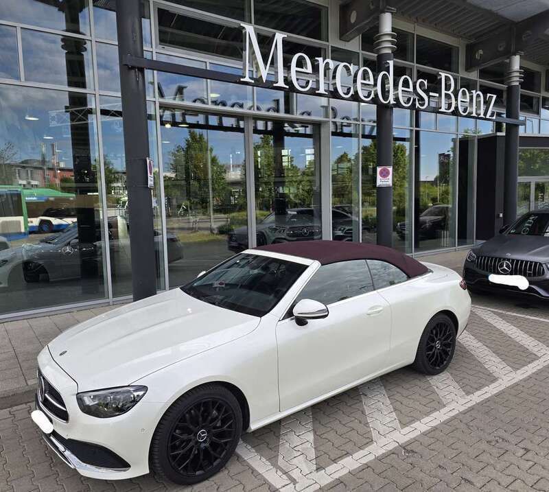 Gebraucht 2021 Mercedes E220 Avantgarde Cabrio | 43.900 € (Teuer) - Bild 1/4