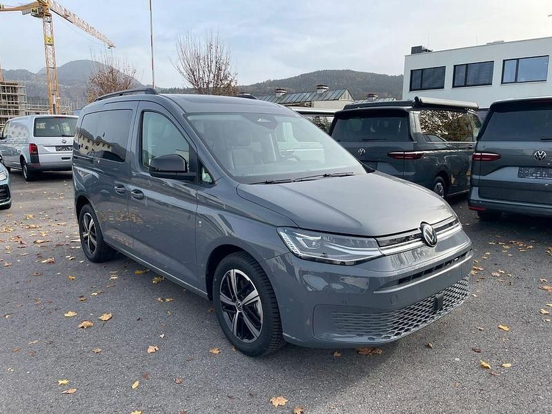 Neu VW Caddy Life 122 PS (89 kW) 2025 Pure grey Van / Kleinbus