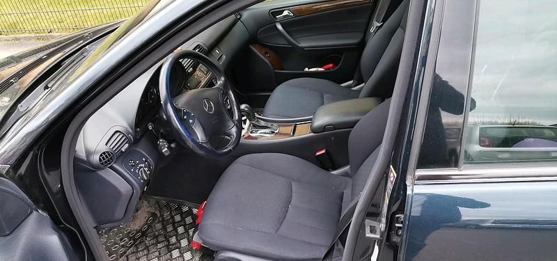 Gebraucht Mercedes C230 194 PS (142 kW) 2004 Blau Kombi