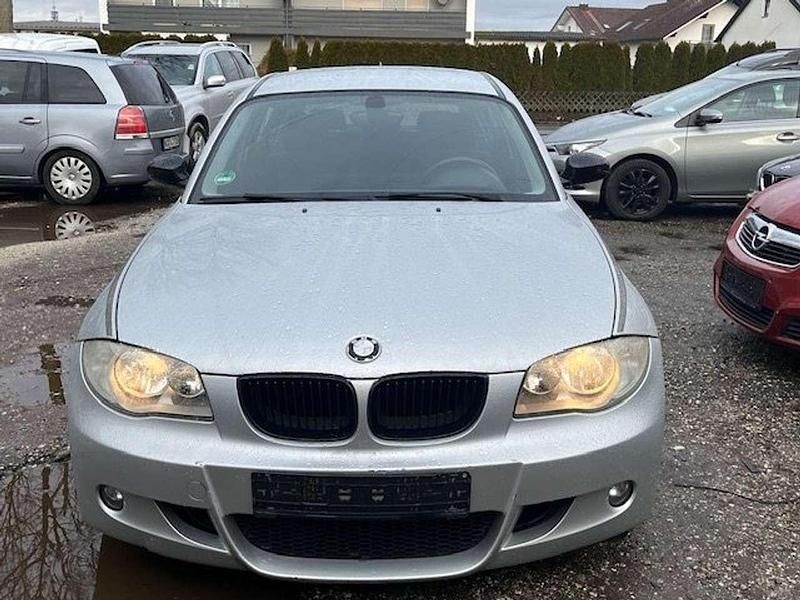 Gebraucht BMW 116 116 PS (85 kW) 2005 Titansilber metallic Kleinwagen