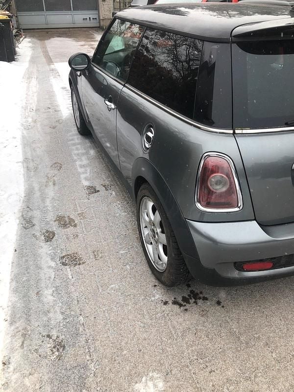 Gebraucht Mini Cooper S 174 PS (127 kW) 2007 Silber Kleinwagen