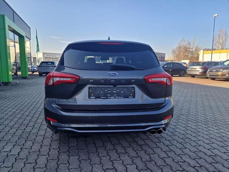 Gebraucht Ford Focus 150 PS (110 kW) 2019 Magneticgrau (metallic) Kombi