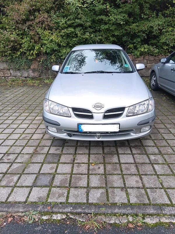 Silber Gebraucht 2001 Nissan Almera Kleinwagen | 1.700 € (Fairer Preis) - Bild 1/4