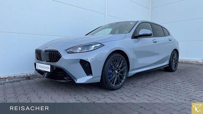 M brooklyn grau metallic Neu 2026 BMW 123 M Sport Kleinwagen | 46.490 € (Guter Preis) - Bild 1/4