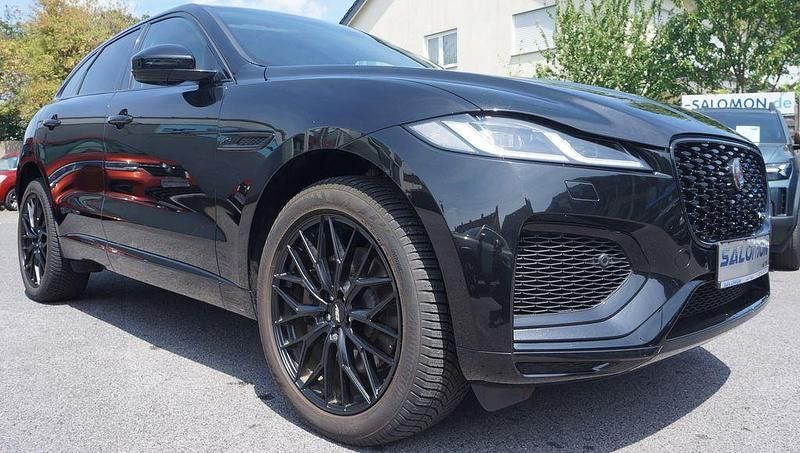 Santorini black (metallic) Gebraucht 2023 Jaguar F-Pace R-Dynamic SUV | 56.979 € (Teuer) - Bild 1/4