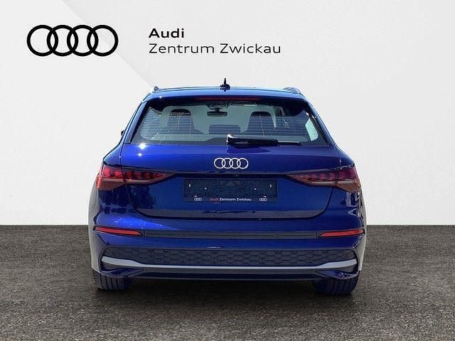 Gebraucht Audi A3 Advanced Plus 150 PS (110 kW) 2025 Blau Limousine
