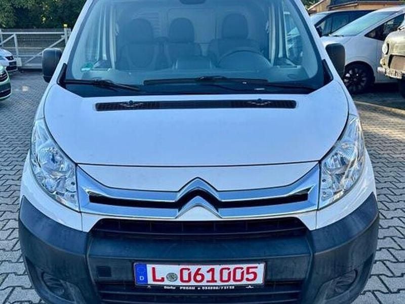 Gebraucht Citroën Jumpy 128 PS (94 kW) 2015 Weiss Van / Kleinbus