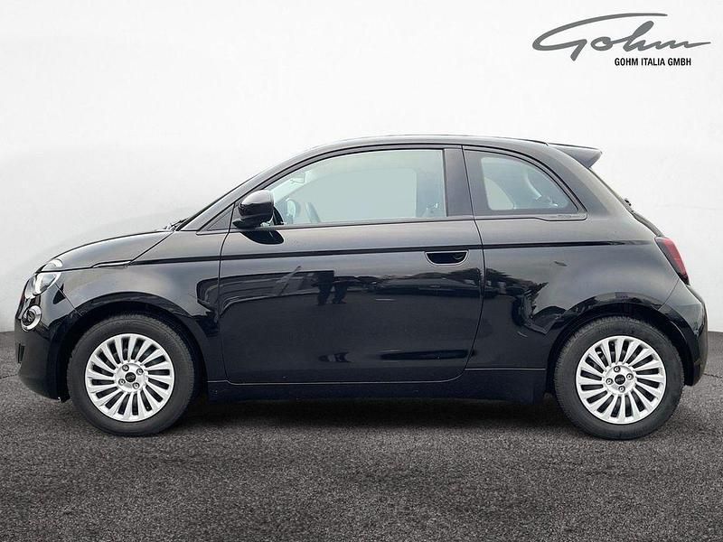 Gebraucht Fiat 500e Action 69 kW (95 PS) 2023 Schwarz Limousine