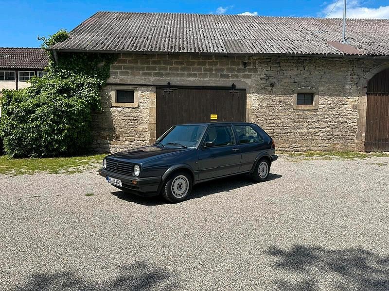 Gebraucht VW Golf II 90 PS (66 kW) 1988 Blau Kleinwagen
