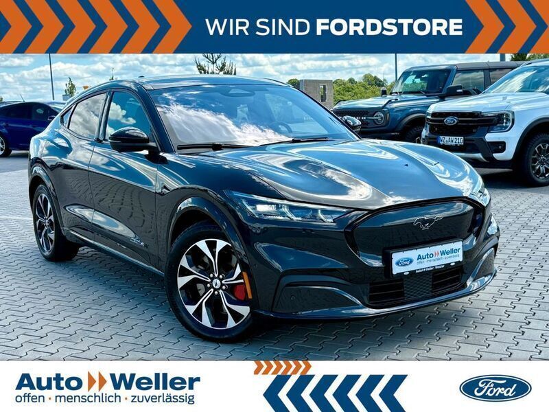 Grau Gebraucht 2022 Ford Mustang Mach-E Extended Range SUV | 38.990 € (Fairer Preis) - Bild 1/4