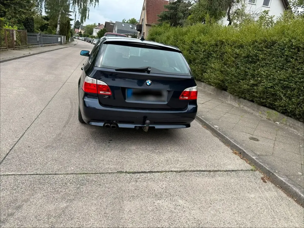Gebraucht BMW 530 258 PS (189 kW) 2005 Kombi