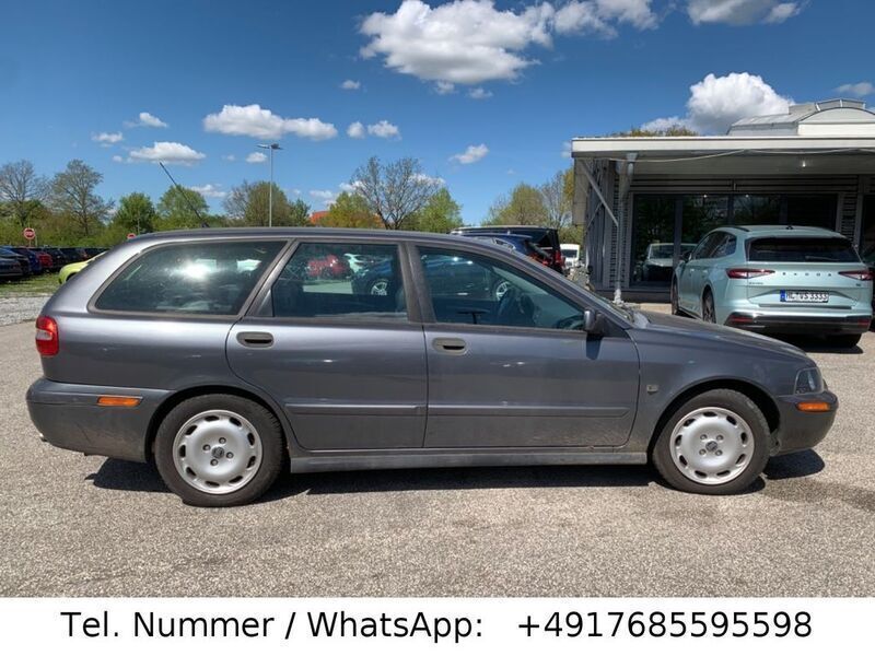 Gebraucht Volvo V40 122 PS (89 kW) 2003 Grau Kombi