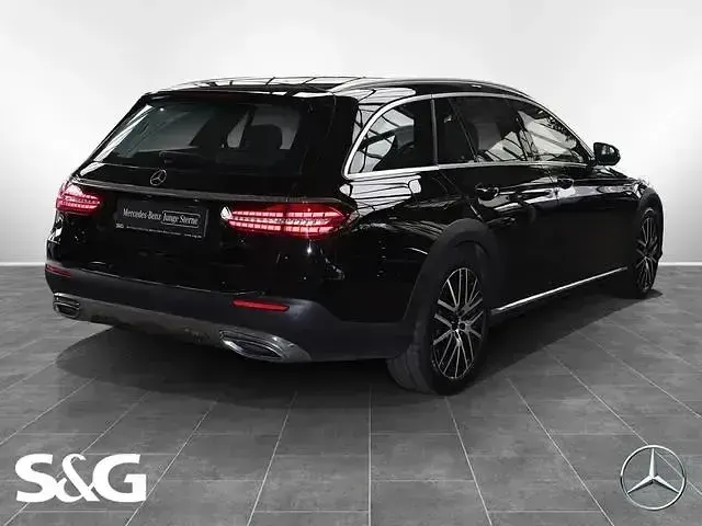 Gebraucht Mercedes E220 All-Terrain 2023 Schwarz Kombi