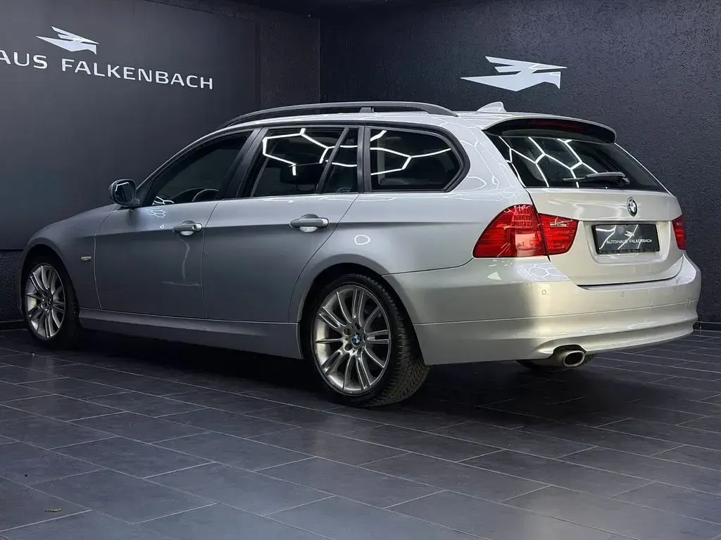 Gebraucht BMW 320 Sport Line 177 PS (130 kW) 2008 Silber Limousine
