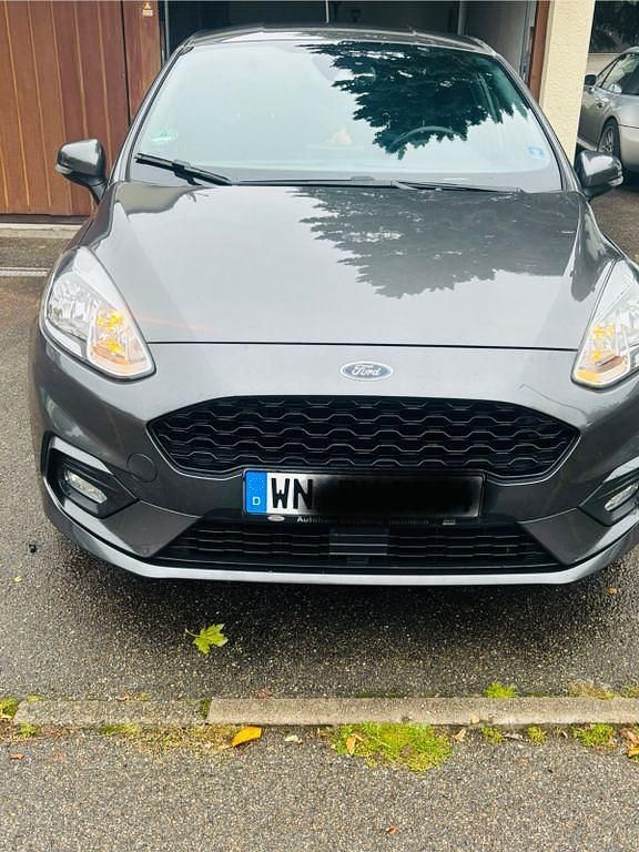 Grau Gebraucht 2019 Ford Fiesta ST-Line Kleinwagen | 8.100 € (Superpreis) - Bild 1/4