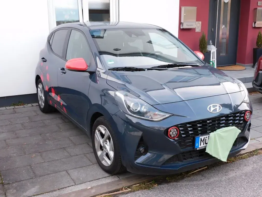 Gebraucht Hyundai i10 Prime 84 PS (61 kW) 2023 Grau Kleinwagen
