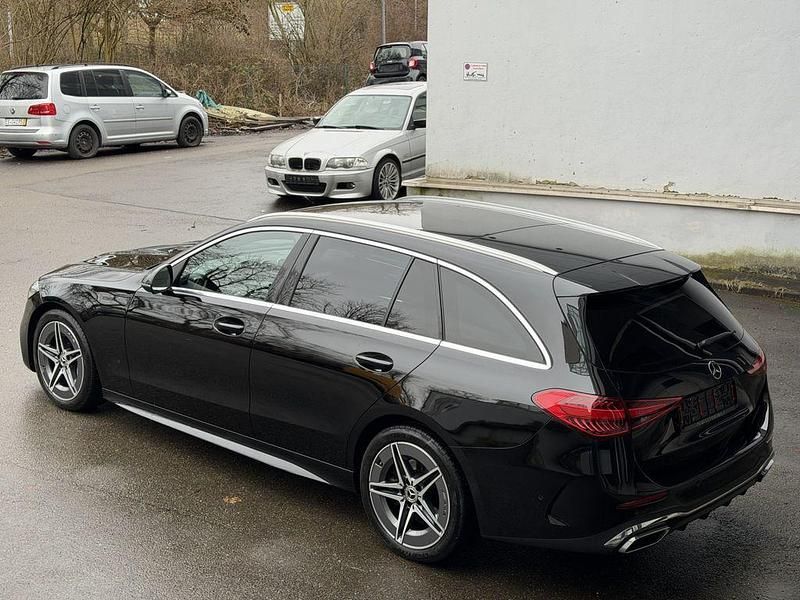 Gebraucht Mercedes C220 Premium 200 PS (147 kW) 2023 Schwarz Limousine