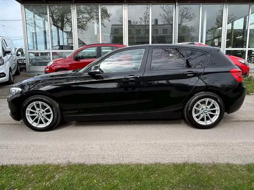 Gebraucht BMW 116 Advantage 116 PS (85 kW) 2018 Schwarz Kleinwagen