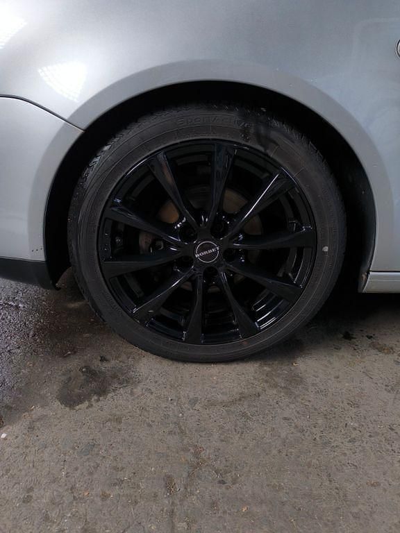 Gebraucht VW Polo Basis 75 PS (55 kW) 2003 Silber Kleinwagen