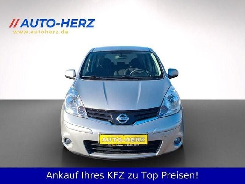Gebraucht Nissan Note Acenta 88 PS (64 kW) 2012 Silber Kleinwagen