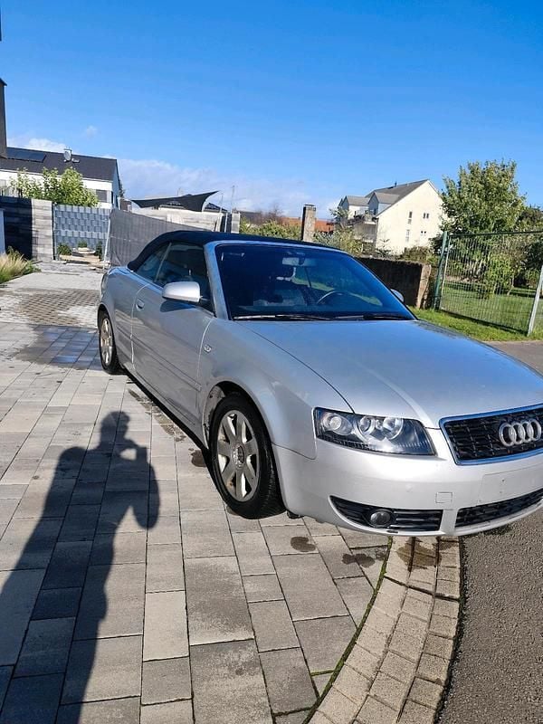 Silber Gebraucht 2003 Audi A4 Cabriolet Cabrio | 1.950 € (Superpreis) - Bild 1/4