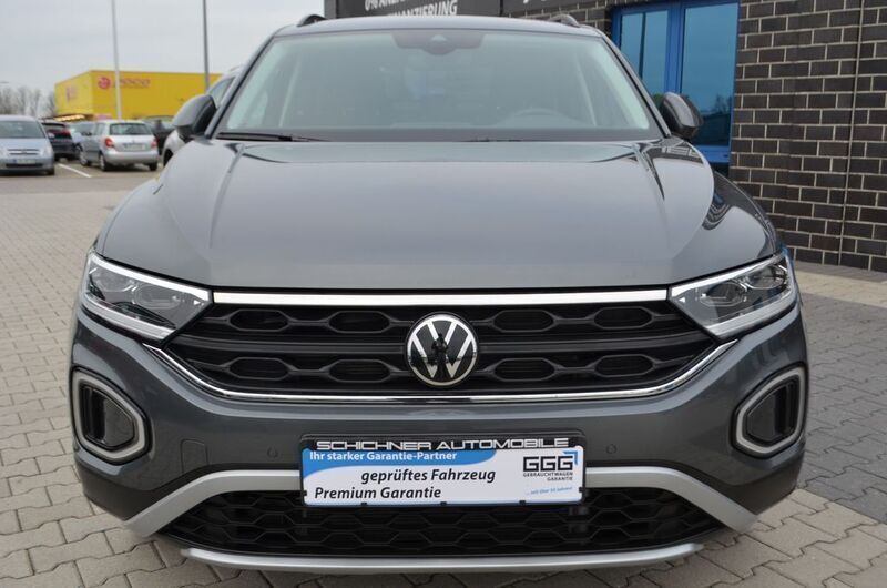 Gebraucht VW T-Roc Life 150 PS (110 kW) 2024 Grau SUV