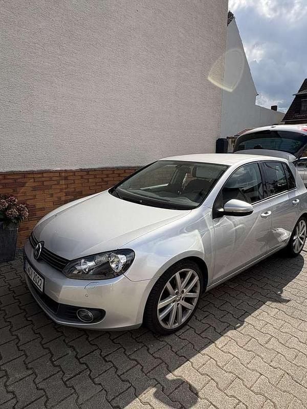 Grau Gebraucht 2009 VW Golf VI Highline Kleinwagen | 5.000 € (Fairer Preis) - Bild 1/4