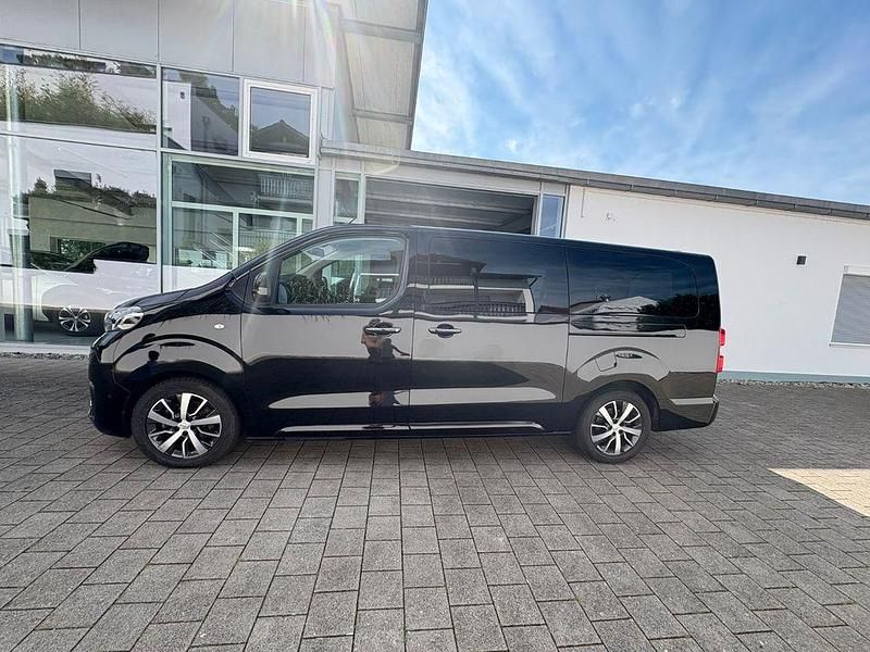 Gebraucht Toyota Proace Verso 144 PS (105 kW) 2022 Beige Kombi