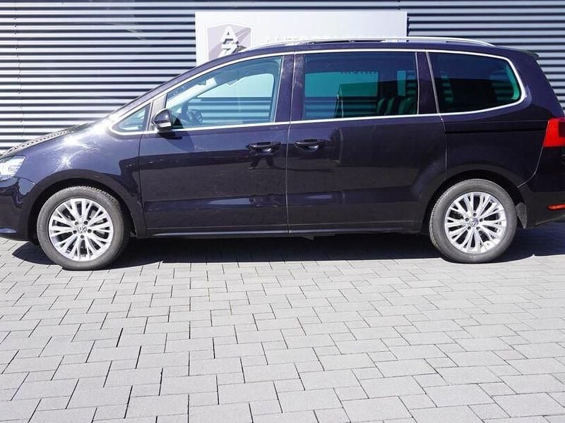 Gebraucht VW Sharan Highline 150 PS (110 kW) 2011 Schwarz Van / Kleinbus