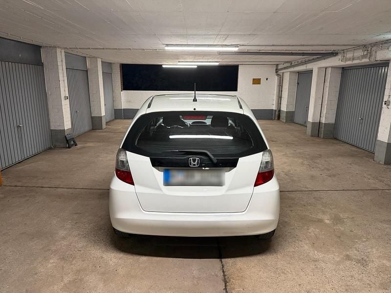 Gebraucht Honda Jazz 90 PS (66 kW) 2011 Weiß Kleinwagen