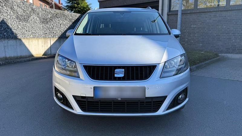 Second-hand Seat Alhambra 150 CP (110 kW) 2010 Argintiu Monovolum
