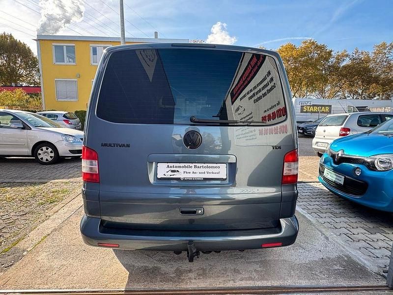 Gebraucht VW T5 174 PS (127 kW) 2003 Grau Van