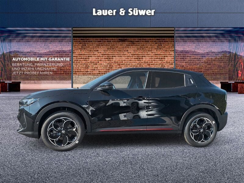 Gebraucht Alfa Romeo Junior 136 PS (100 kW) 2025 Schwarz SUV