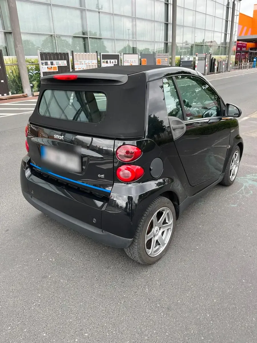 Gebraucht Smart ForTwo Cabrio 54 PS (39 kW) 2009 Schwarz Cabrio